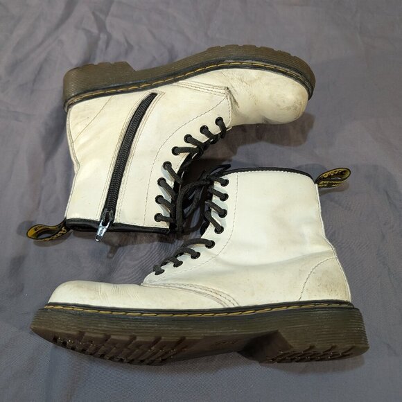 Dr. Martens 1460 J White Leather Combat Boots - Youth Size US 3 - Picture 6 of 9